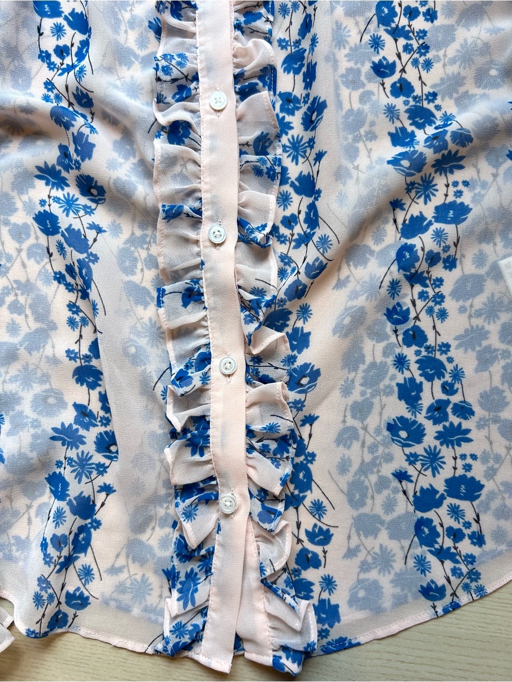 Boden Light Pink Blue Floral Ruffle Buttondown Top Preppy British Style Size 6 - Picture 4 of 7